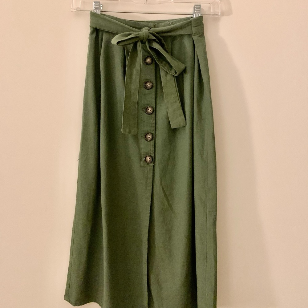 Cali 1850 Long Green Skirt